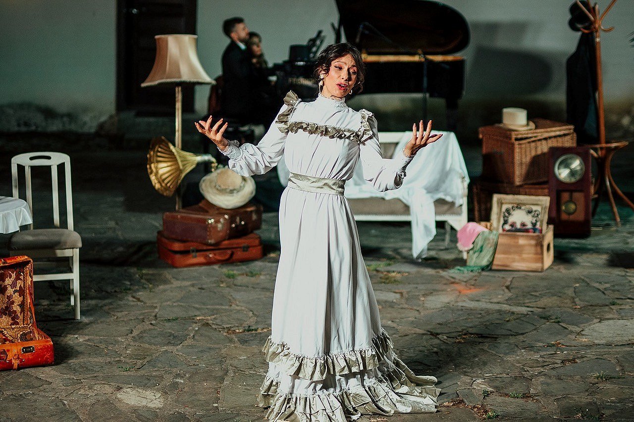 opera in vila